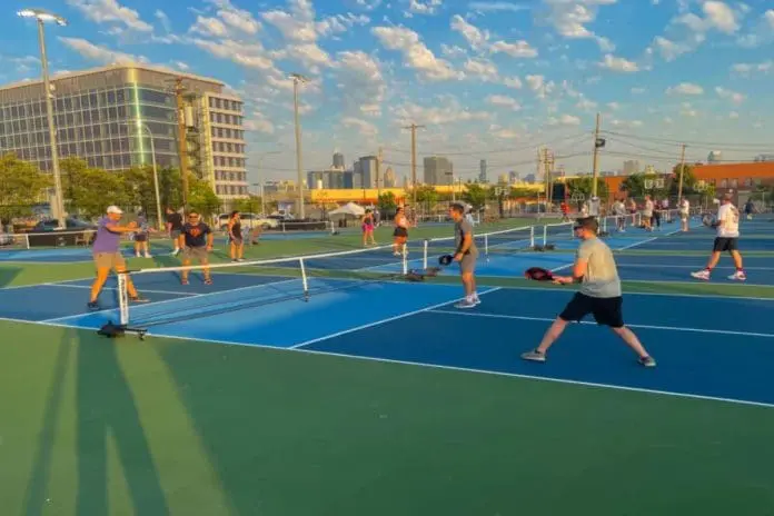 Lincoln Park Pickleball Courts (1)