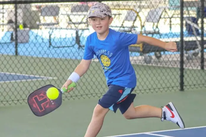 Youth Pickleball Lessons Set to Serve (2)