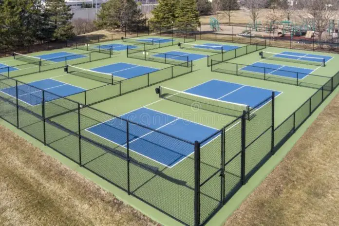 East Petersburg Borough Improves Pickleball Courts