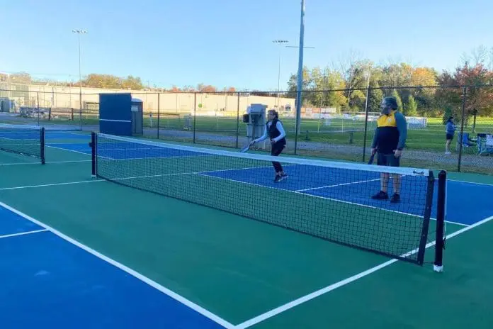 Golden Hills Board Advances Pickleball Courts