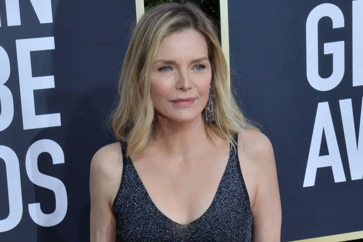 Michelle Pfeiffer's Pickleball Incident 1