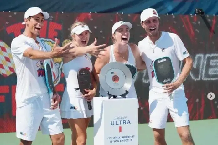 New Jersey 5s Celebrate Grand Rapids Victory