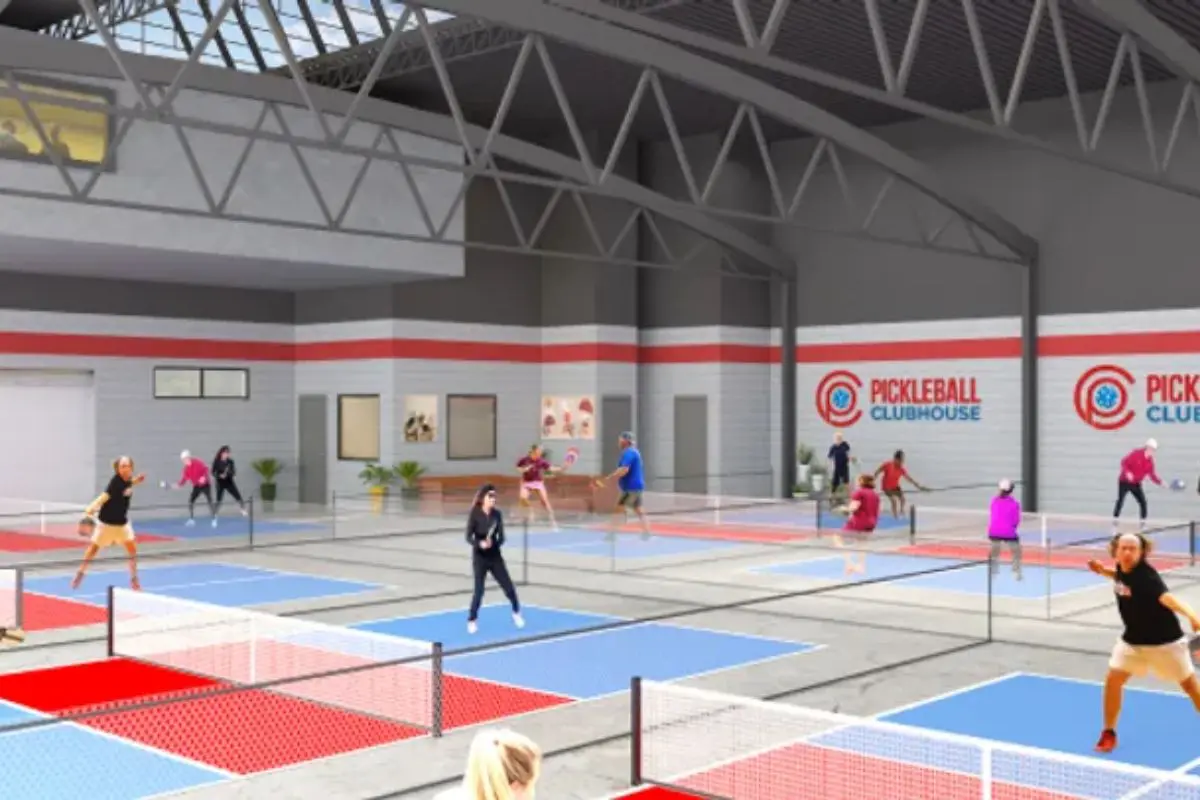 Pickleball Clubhouse Arriving Irving Park