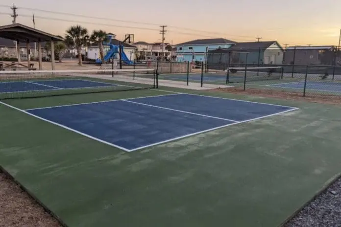 Pickleball Debate Heats Up at Topsail Beach