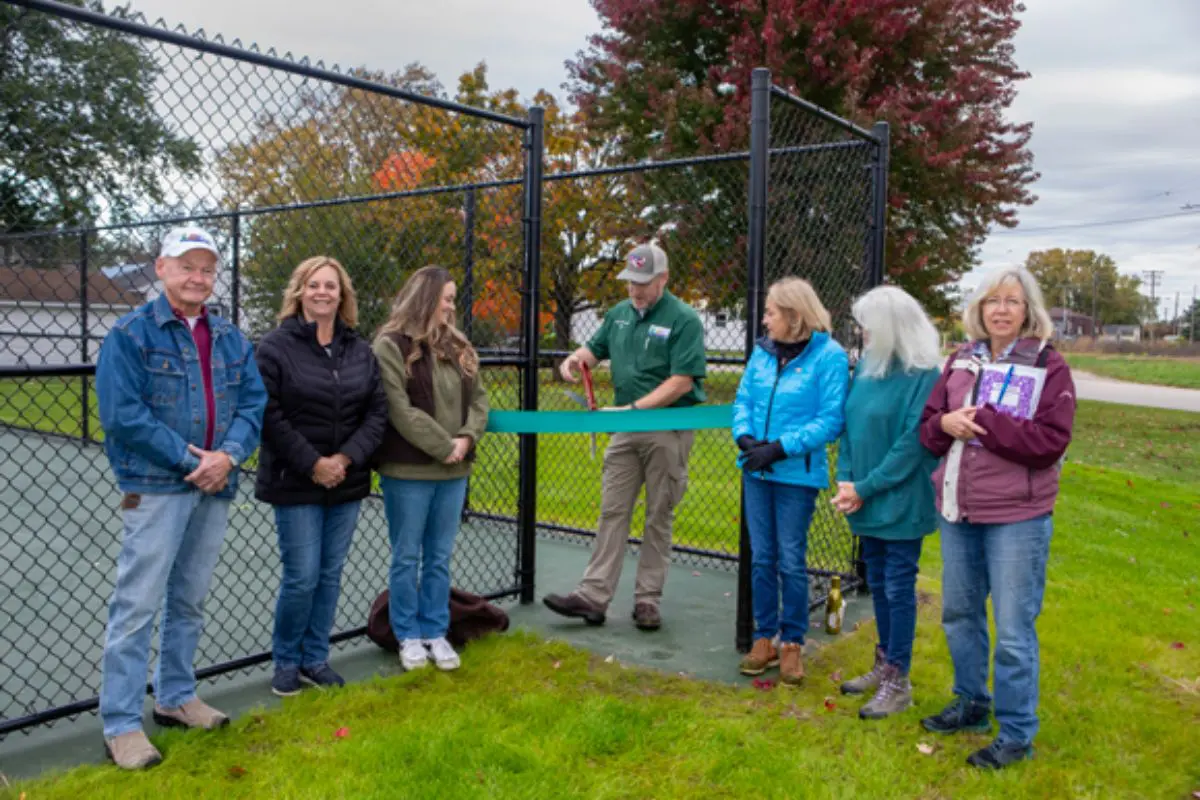 Silver Lake Pickleball Court's 