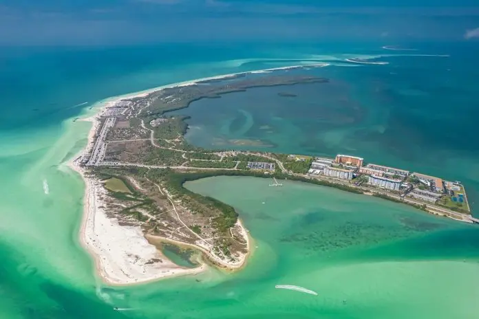 Dunedin Protests Pickleball Courts at Honeymoon Island