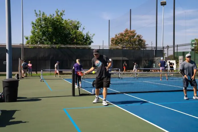 Edison High School Hosts Pickleball Tournament