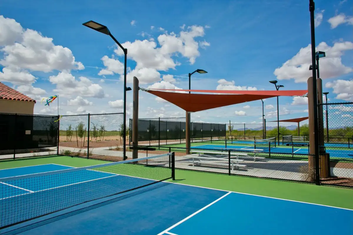 Members Only Pickleball Courts in Omaha