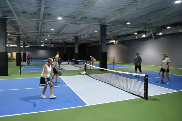 Vernon Plaza Welcomes Indoor Pickleball Courts