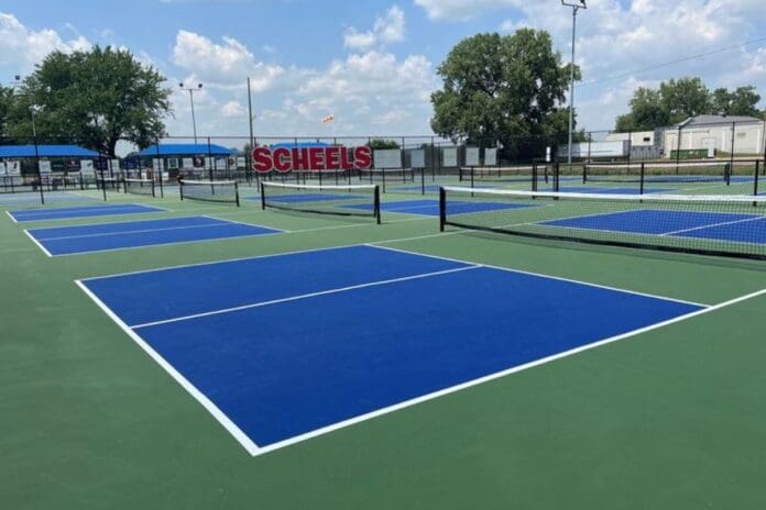 Pickleball Courts Buzz with Activity at Sioux City