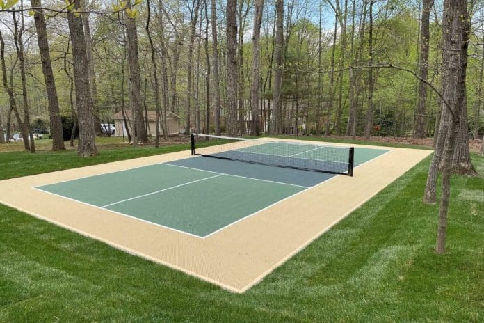 VersaCourt Delivers Top-Quality Pickleball Courts