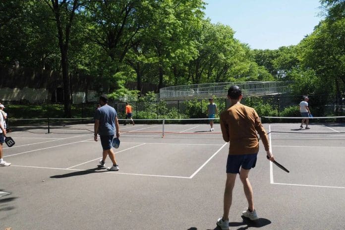 Pickleball Overtaking Tennis as the Healthier Choice 1