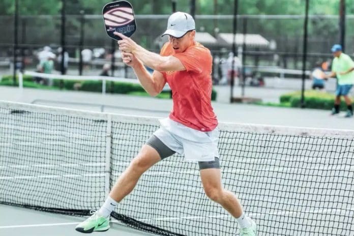 Pickleball Community Debates Best Slice Strategy- Is Two-Handed Backhand the Answer