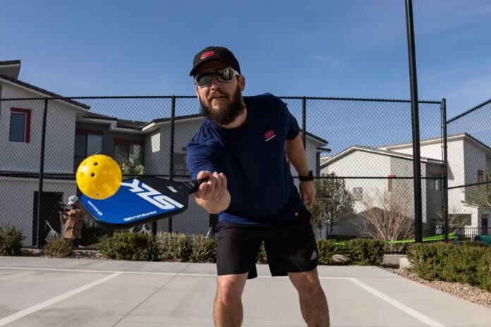 How to Dominate Pickleball in Windy Conditions