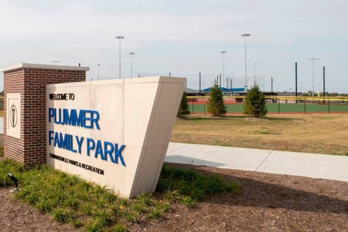 New Pickleball Courts in Plummer Family Park