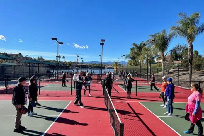 Free Pickleball Clinic at Canyon Lake