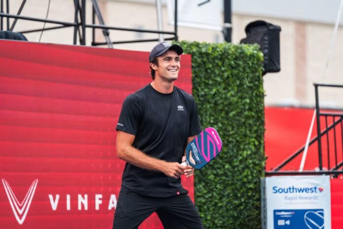 How to Improve Your Backhand Volleys