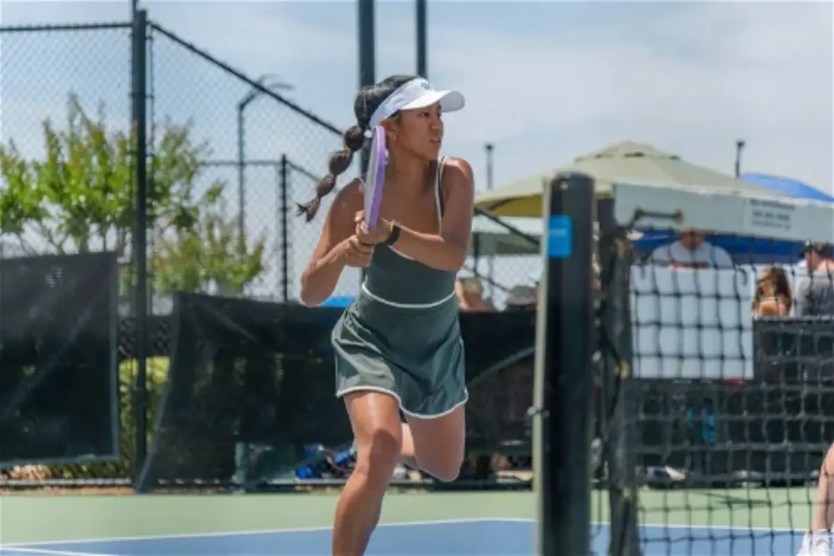 Can Marcela Hones Handle the Power of Lea Jansen 