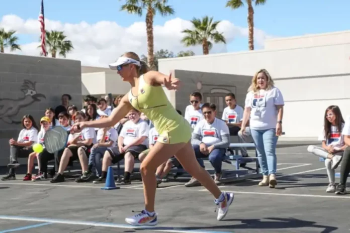 How Callie Jo Smith Mastered the Third Shot Drop How Callie Jo Smith Mastered the Third Shot Drop