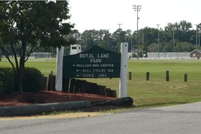 New Pickleball Courts Bring Clinton Together