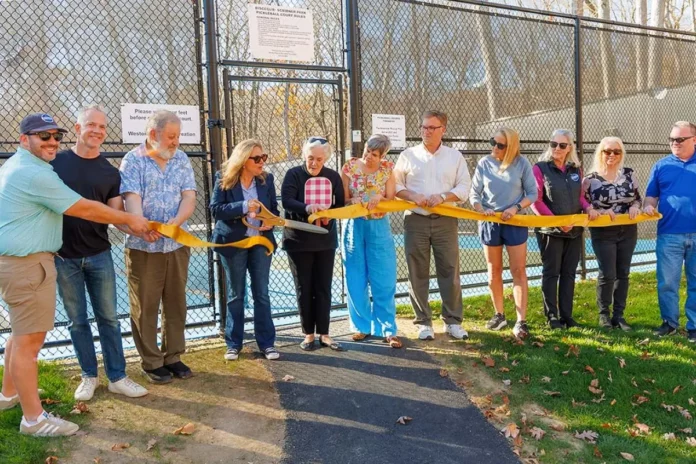 New Pickleball Courts Open in Weston