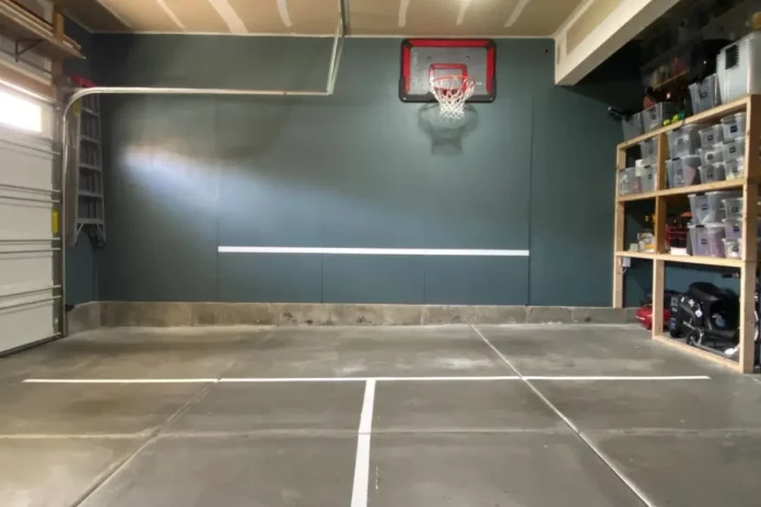 Pickleball Garage Opens Doors in Former FedEx