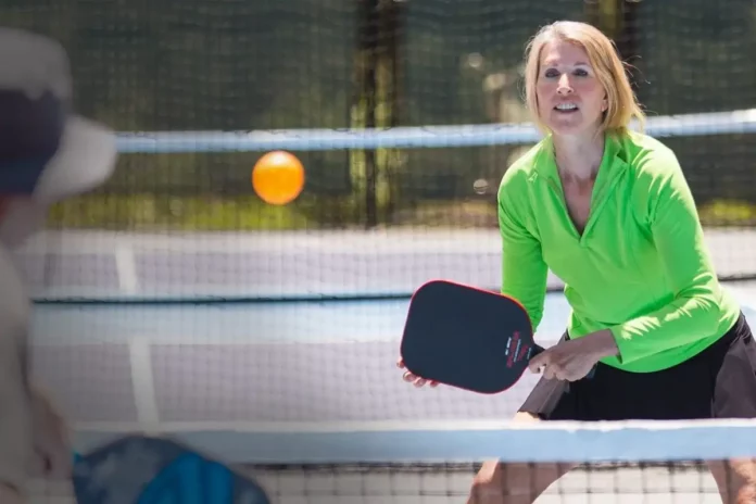 Pickleball's Windshield Wiper Attack Technique