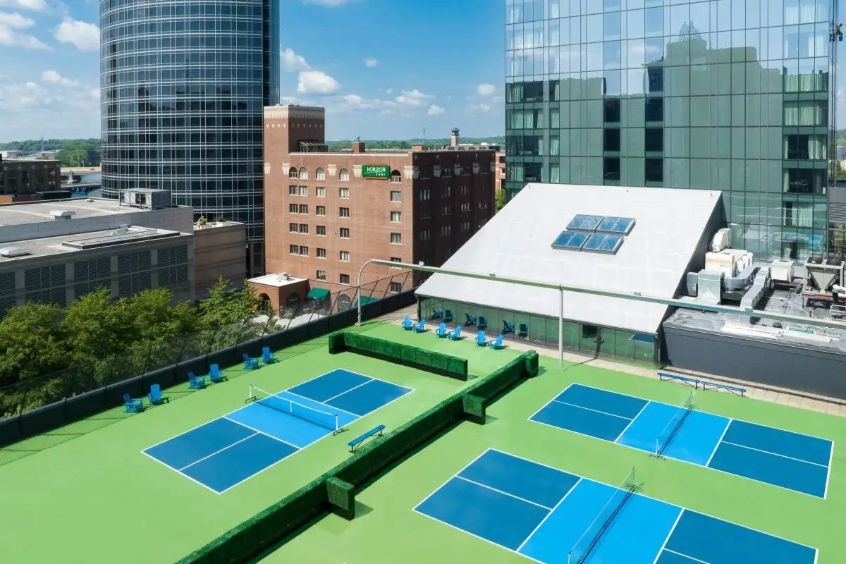 rooftop pickleball courts