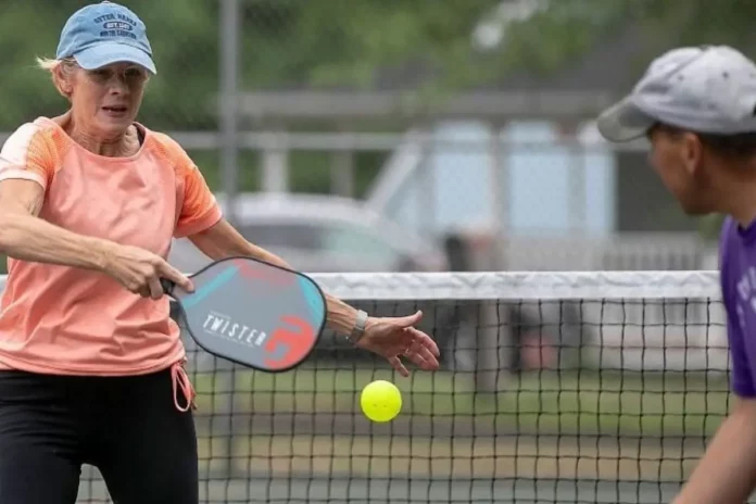 Bangers Pickleball and Walk-On's