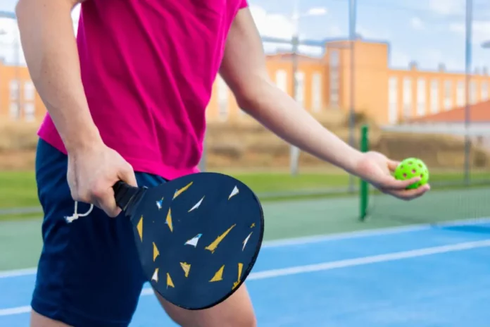 Pickleball Serving Debate Sparks Confusion