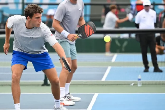 Tanner Tomassi Breaks Down the Banana Serve Technique