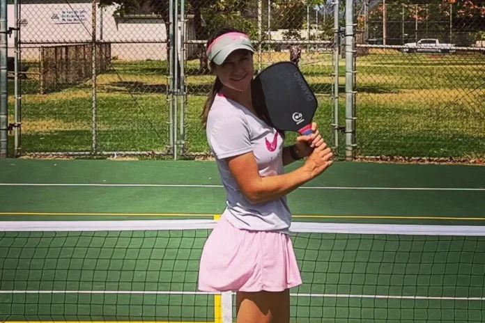 Ekaterina Biakina Secures Spot in Quarterfinals