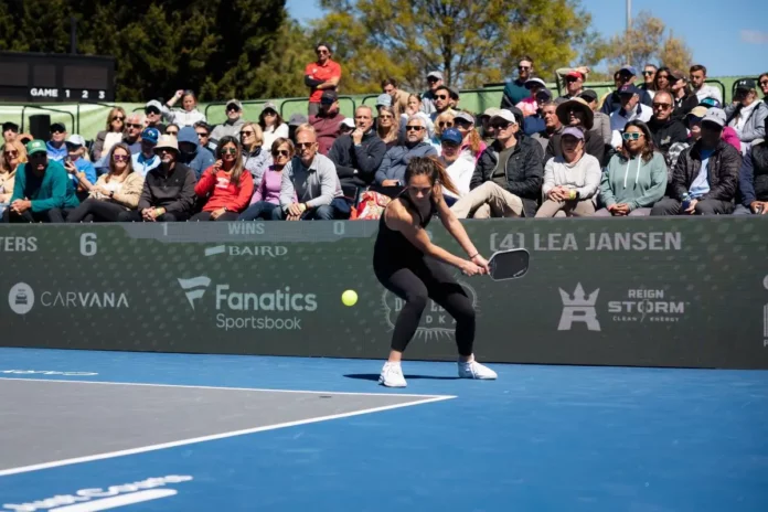 Parris Todd Powers Past Lea Jansen
