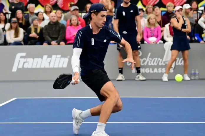 Paul Roberts Claims Bronze in Men's Singles