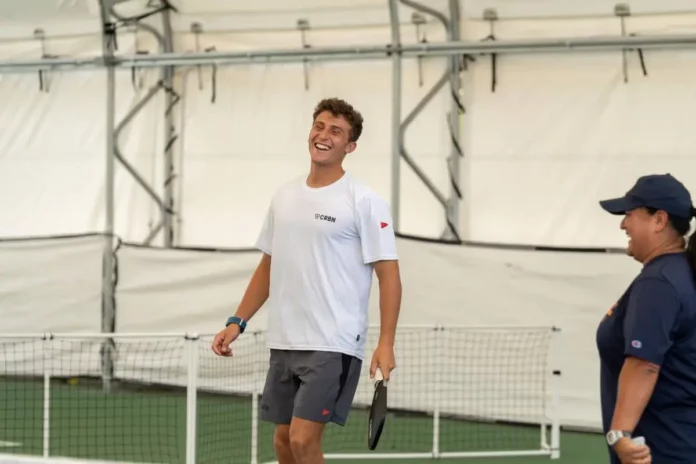 Tanner Tomassi's Controversial Serve Strategy