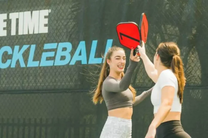 Xiaoqian Yu Dominates Andrea Oliva