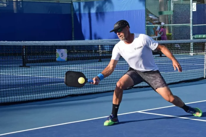 Eduardo Garcia Claims Bronze Medal