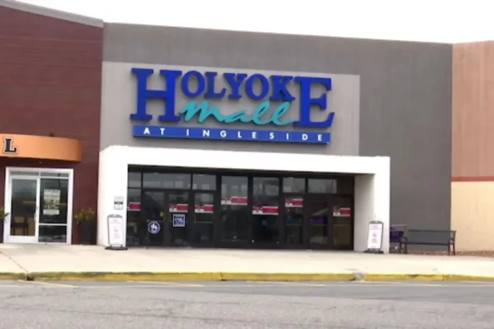 Holyoke Mall Welcomes Pickleball Kingdom Holyoke Mall Welcomes Pickleball Kingdom