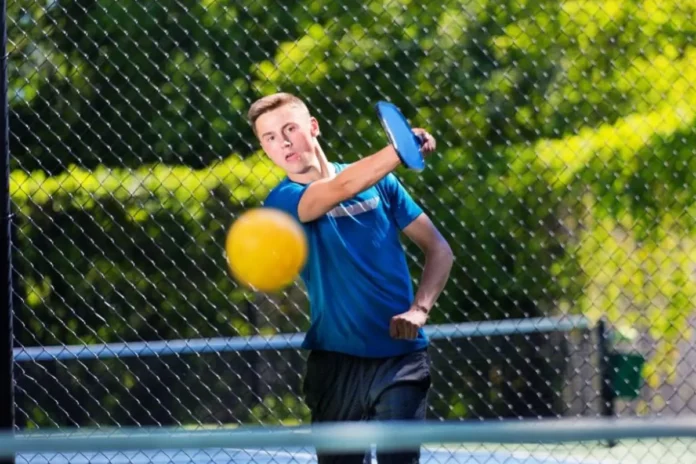 How to Beat Hard-Hitting Bangers in Pickleball