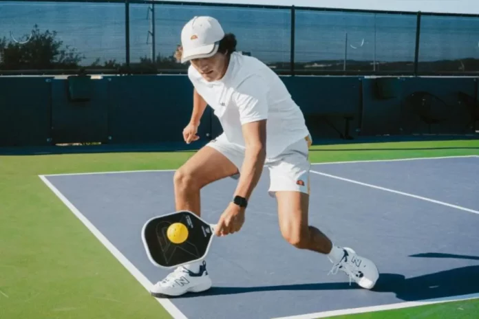 Jack Munro on Two Handed Backhand Jack Munro on Two Handed Backhand