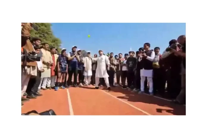Jyotiraditya Scindia Plays Pickleball at MP Sports Festival