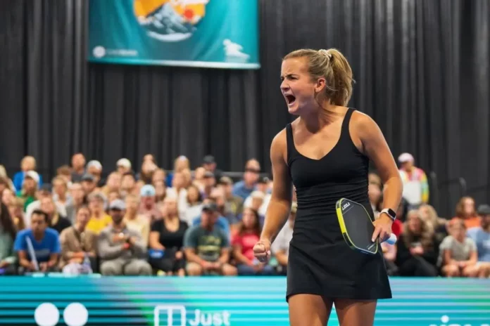 Kate Fahey Dominates Brooke Buckner