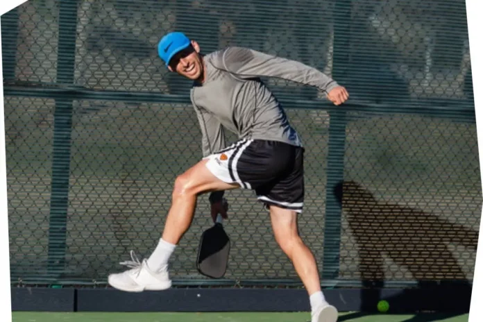 Mastering Cross Court Dinks in Pickleball