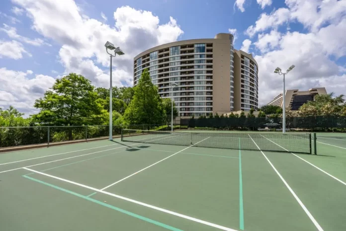 Disney World Hotels Offer Pickleball