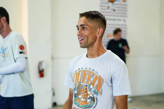 Zane Navratil Announces Pickleball Clinics