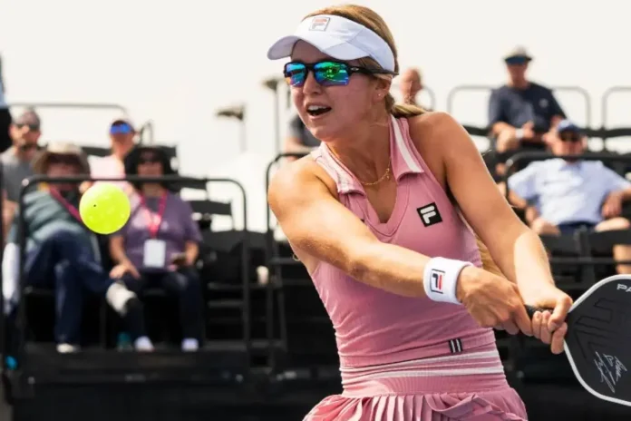 Anna Leigh Waters Overcomes Lea Jansen