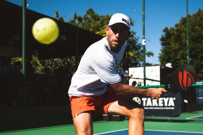 Kyle Koszuta's Guide to the Two-Handed Backhand
