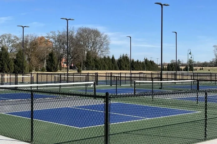 Shelbyville Opens Pickleball Courts for Spring