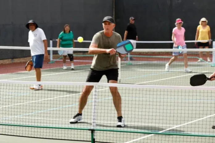 Beginner Pickleball Clinic at South County Recreation Center