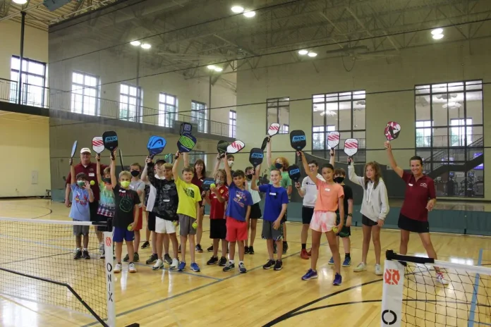 Moon Valley Youth Pickleball Clinic Moon Valley Youth Pickleball Clinic